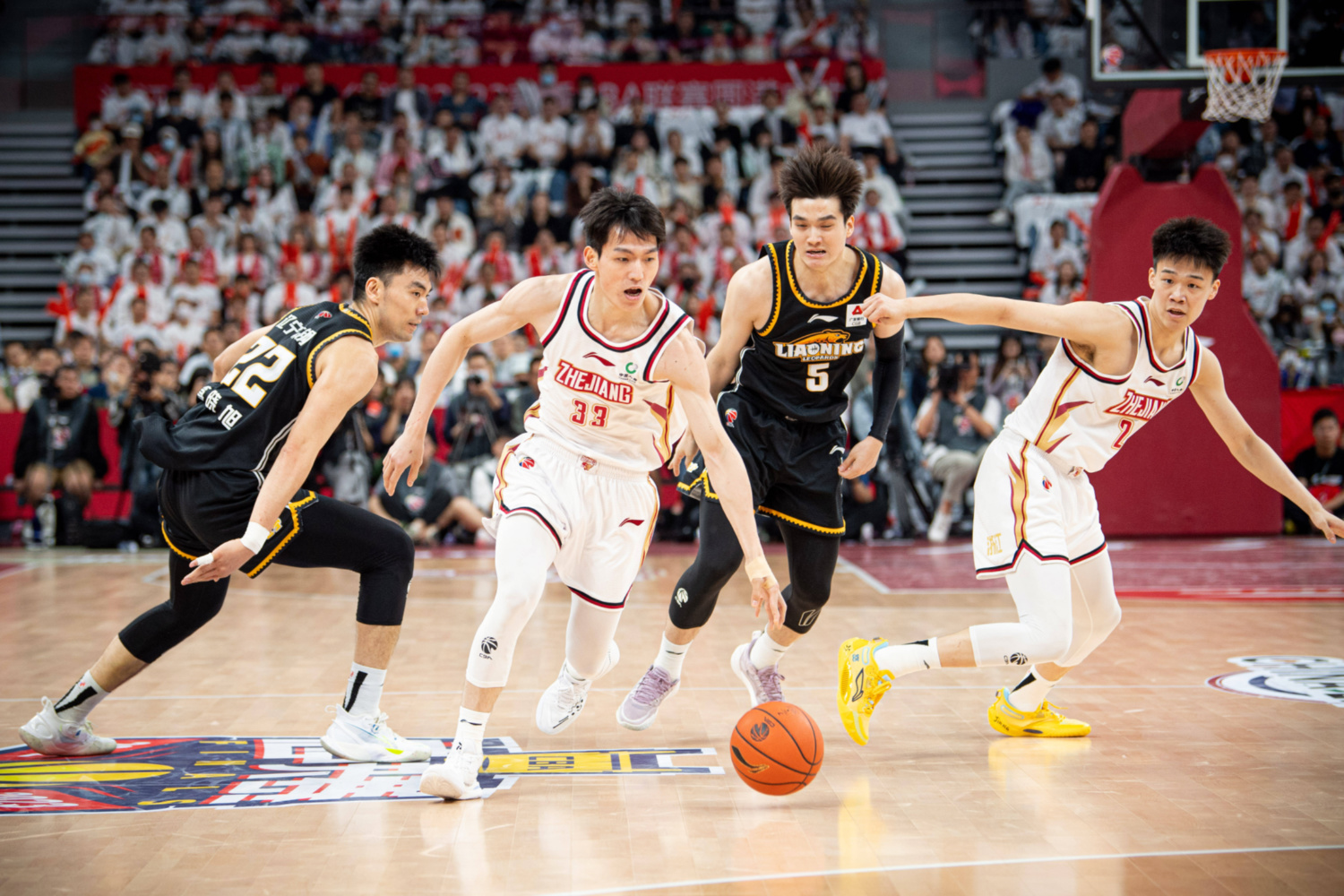吴前19分浙江大胜辽宁豪取7连胜