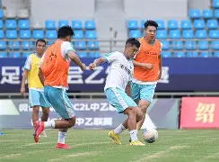柏树俱乐部客场平局，积分稳中有降